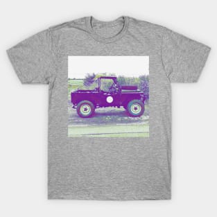 1955 Land Rover - Mavis T-Shirt